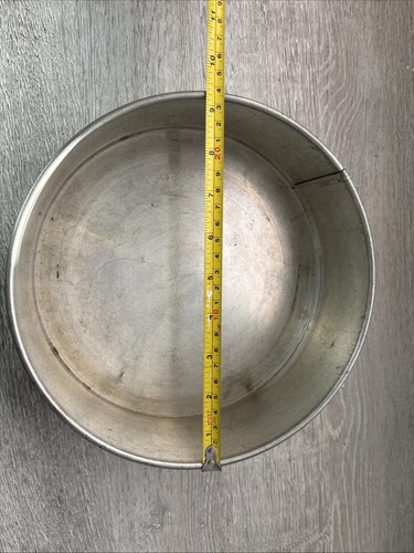 Round deep aluminium - 9",